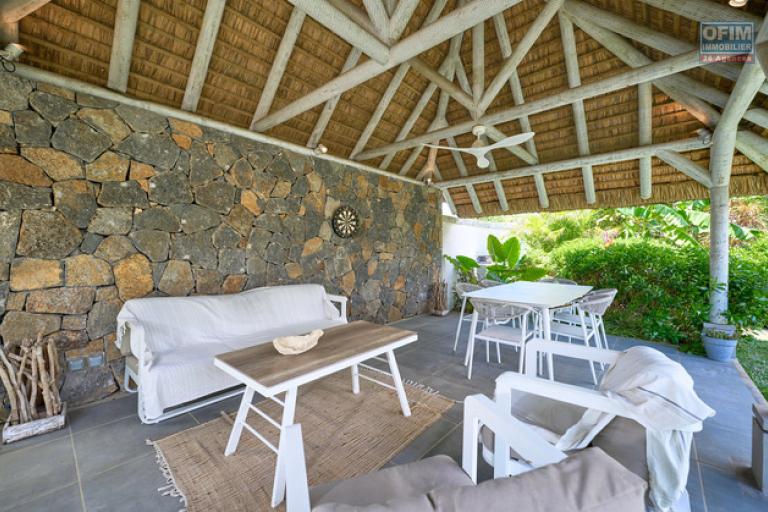 A vendre magnifique villa dans une residence accessible aux etrangers à Grand Baie, La Salette.