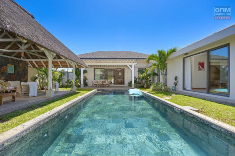 A vendre magnifique villa dans une residence accessible aux etrangers à Grand Baie, La Salette.