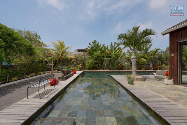 A vendre magnifique villa dans une residence accessible aux etrangers &agrave; Pereybere.