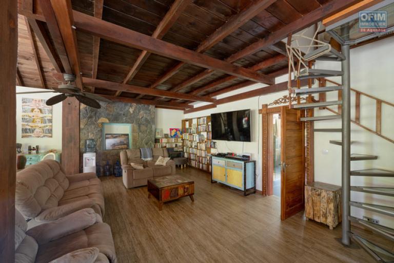 A vendre magnifique villa dans une residence accessible aux etrangers &agrave; Pereybere.