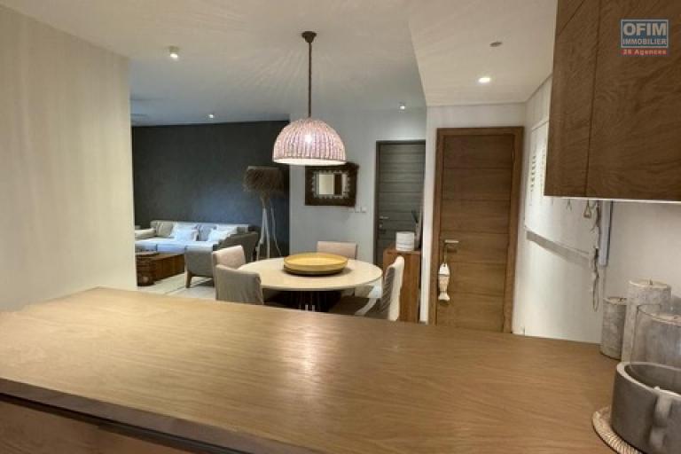 A vendre appartement en rez de jardin de 3 chambres accessible aux &eacute;trangers &agrave; Mont Choisy.