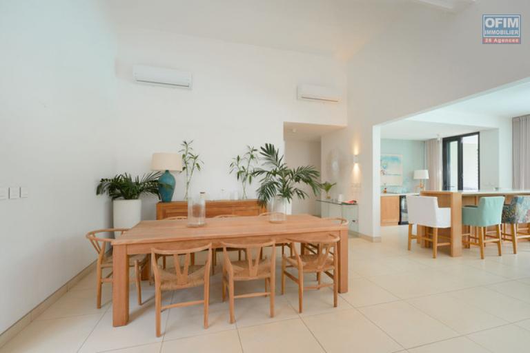 Accessible aux étrangers Maison / Villa GRAND BAIE - PEREYBERE - POINTE AUX CANONNIERS – photo 6 sur 17