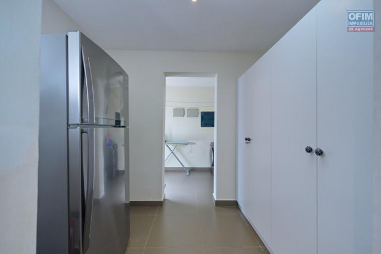 A vendre villa 3 chambres accessible aux etrangers emplacement idéal à La Salette, Grand Baie.