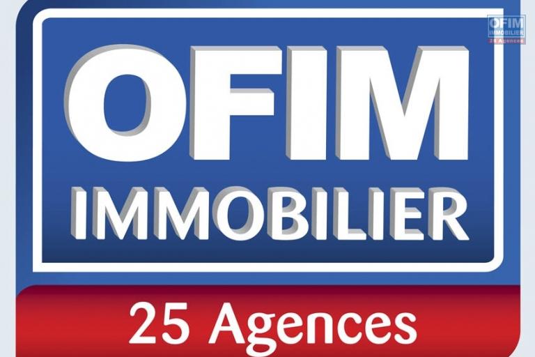 Opportunit&eacute; Rare &agrave; Arsenal : Vaste Espace Commercial de 13 000 m2 en location.