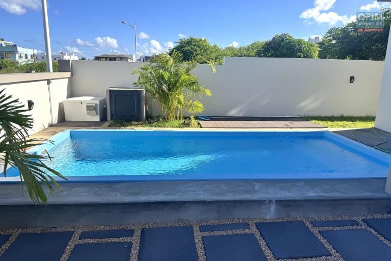 Flic-en-Flac &ndash; &Agrave; vendre : Villa neuve 4 chambres avec piscine