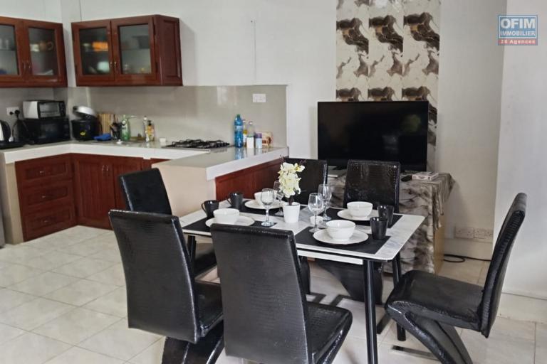 Accessible aux étrangers Appartement GRAND BAIE - PEREYBERE - POINTE AUX CANONNIERS – photo 4 sur 9