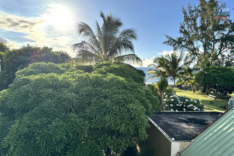 EXCLUSIVIT&Eacute; &ndash; FLIC EN FLAC &ndash; OPPORTUNIT&Eacute; RARE &ndash; APPARTEMENT EN FRONT DE MER