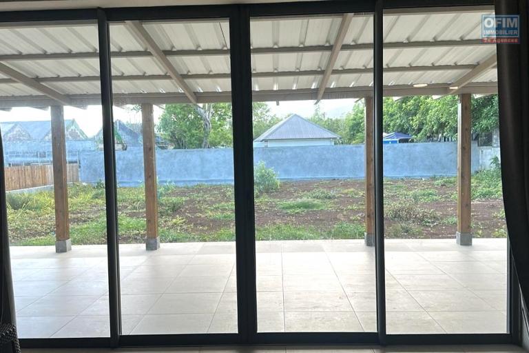 Rivière Noire, Île Maurice – Villa 3 chambres à vendre avec vue imprenable et grand terrain