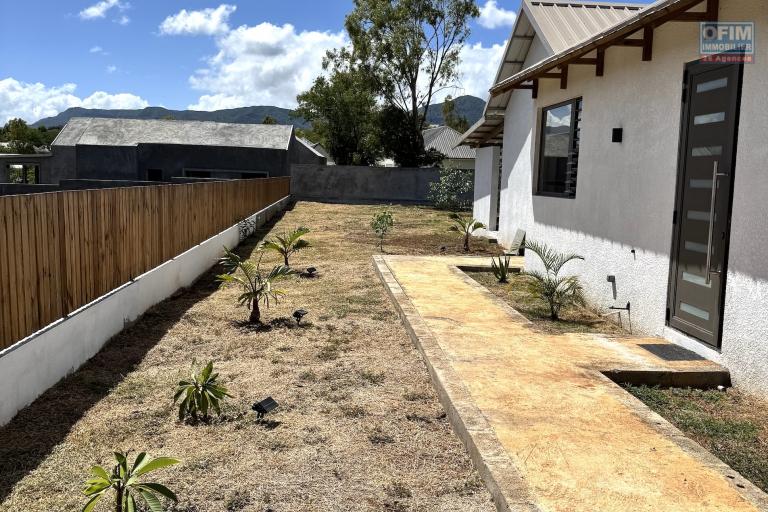 Rivi&egrave;re Noire, &Icirc;le Maurice &ndash; Villa 3 chambres &agrave; vendre avec vue imprenable et grand terrain