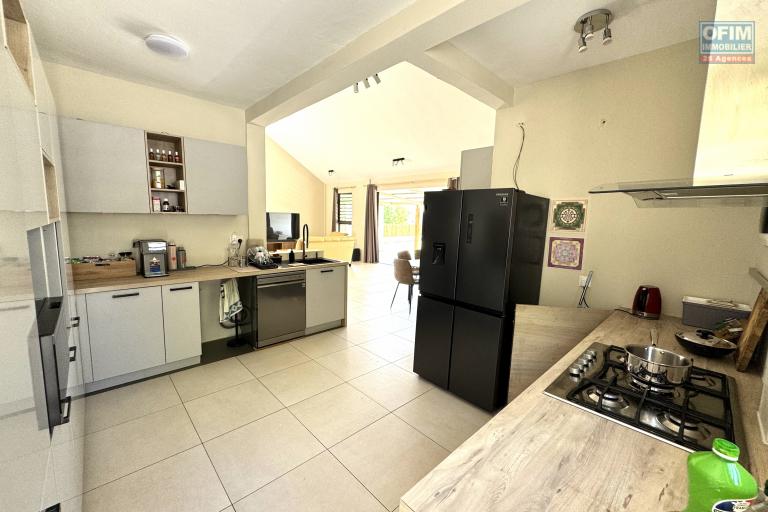 Rivi&egrave;re Noire, &Icirc;le Maurice &ndash; Villa 3 chambres &agrave; vendre avec vue imprenable et grand terrain