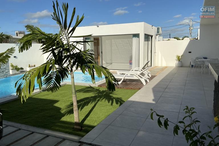 &Agrave; LOUER &ndash; Villa neuve avec piscine & d&eacute;pendance &agrave; Grand Baie Ile Maurice