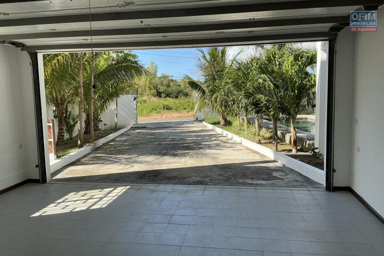 &Agrave; LOUER &ndash; Superbe Villa Familiale 5 Chambres &agrave; Pereyb&egrave;re