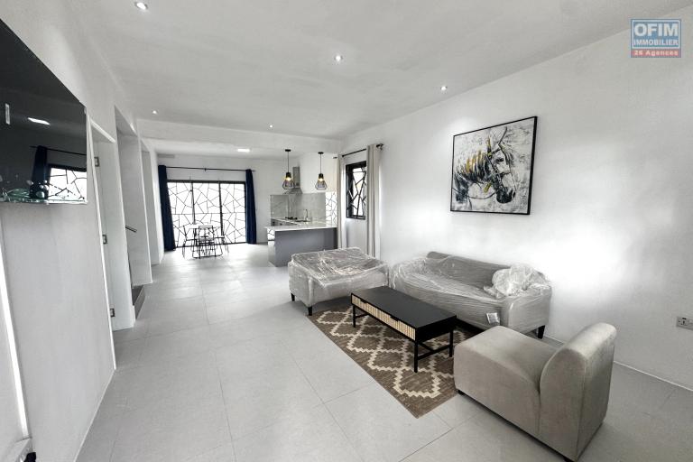 Flic en Flac à louer duplex neuf, 3 chambres proches plage et commodités