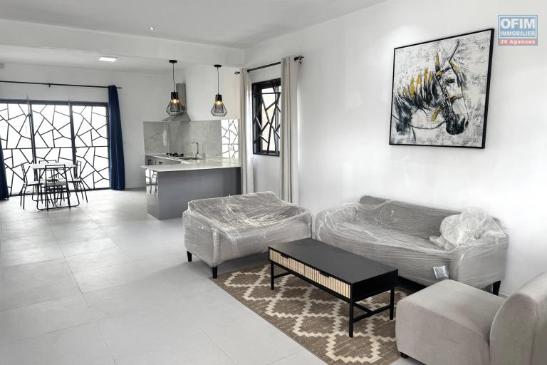 Flic en Flac à louer duplex neuf, 3 chambres proches plage et commodités