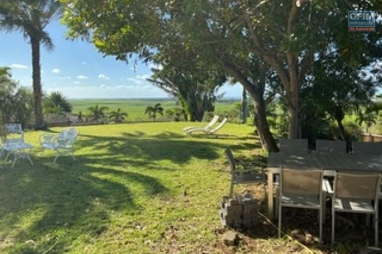A louer - Villa d'exception de plain-pied – Élégance balinaise, vue mer et prestations haut de gamme.