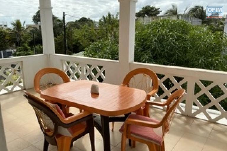 À vendre – Grande maison familiale avec fort potentiel locatif au cœur de Grand Baie