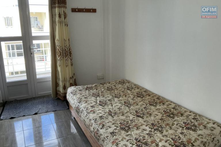 &Agrave; LOUER  PENTHOUSE 3 CHAMBRES EN SUITE A PEREYB&Egrave;RE