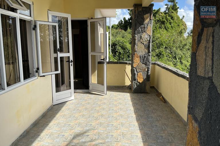 A LOUER à GRAND GAUBE Appartement 3 chambres avec jardin