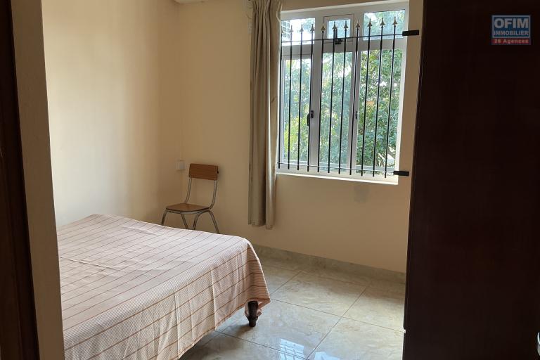 A LOUER &agrave; GRAND GAUBE Appartement 3 chambres avec jardin
