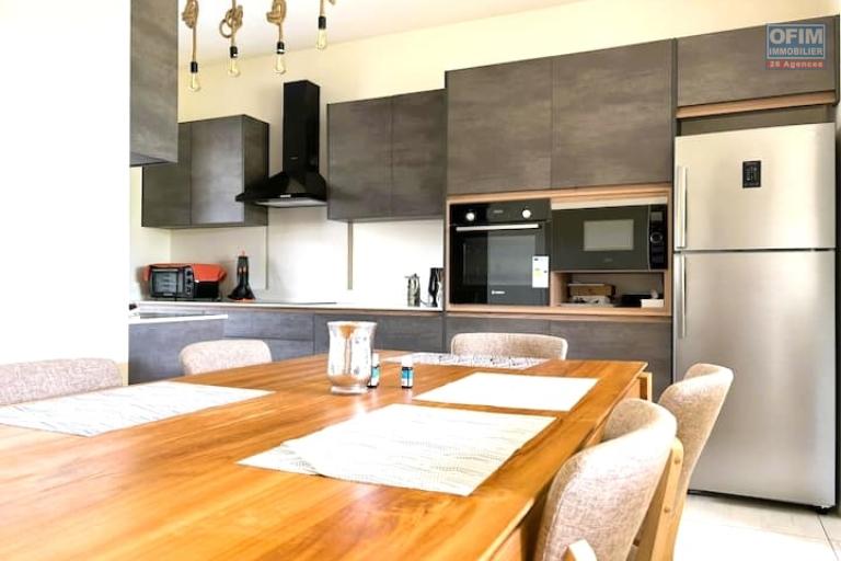 À louer – Flic en Flac, Île Maurice Magnifique appartement récent de 3 chambres situé au rez de chaussée. - 6