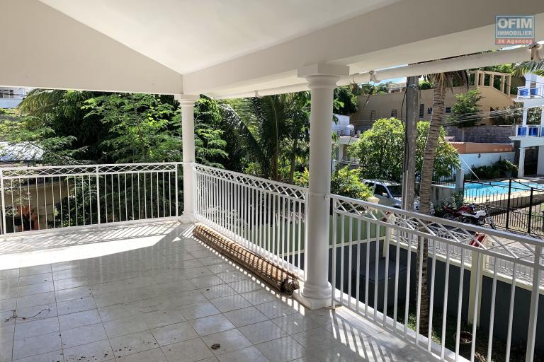 Villa 4 Chambres à louer– Flic-en-Flac, Île Maurice