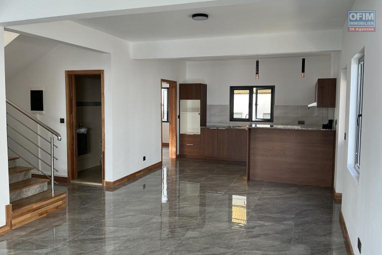 🏡 À LOUER – VILLA NEUVE 3 CHAMBRES EN SUITE + BUREAU | VALE, île Maurice