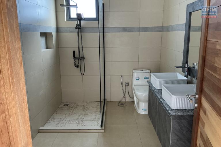 🏡 À LOUER – VILLA NEUVE 3 CHAMBRES EN SUITE + BUREAU | VALE, île Maurice