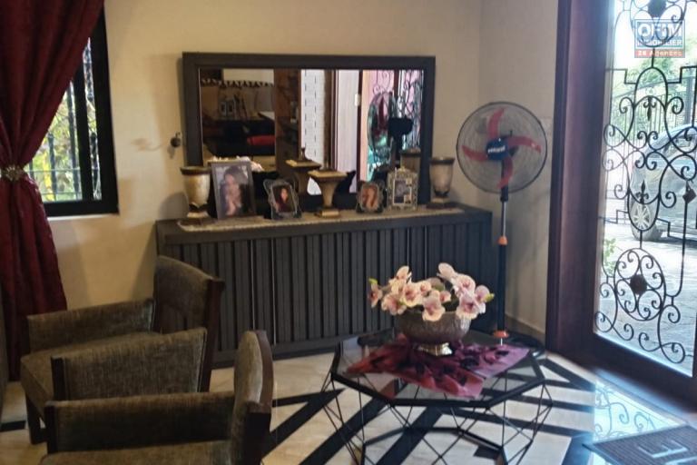 À LOUER – Grande villa atypique pleine de charme 3 à 4 chambres, Studio indépendant sur le rooftop
