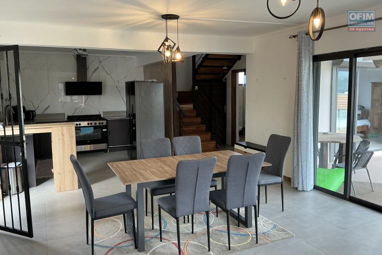 40 real estate listings for houses/villas for rent