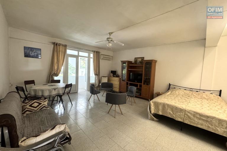 Studio à louer au cœur de Flic en Flac Île Maurice, à 2 minutes de la plage