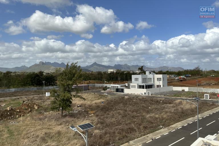 Villa Contemporaine 2026 de 270 m² sur 9.5 Perches | Rooftop Vue Montagne & Piscine Privée | Proche Balaclava & 7 km École du Nord