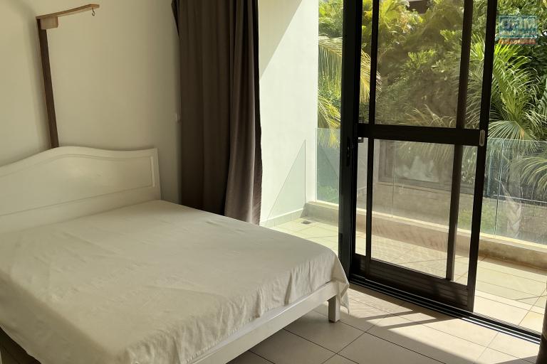 MARCH&Eacute; LOCAL .  AZURI SMART CITY  ROCHES NOIRES - DUPLEX 3 CHAMBRES AVEC ROOFTOP VUE MER
