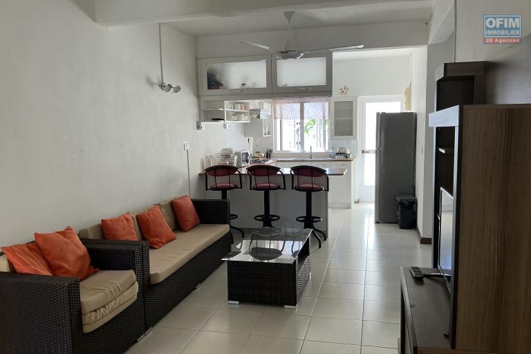 ☀️ FOR RENT: 2-bedroom apartment in the center of PEREYBÈRE 🌊🌴