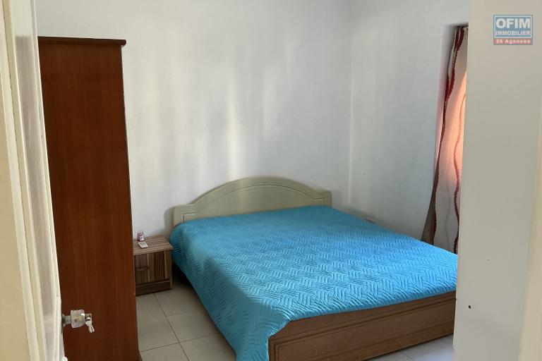 ☀️ À LOUER : Appartement 2 chambres centre de PEREYBÈRE 🌊🌴