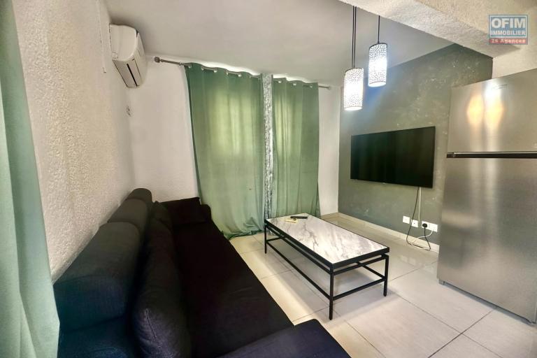 FLIC EN FLAC APPARTEMENT 1 CHAMBRE CLIMATISÉ À LOUER À 2 MINUTES DE LA PLAGE A PIEDS
