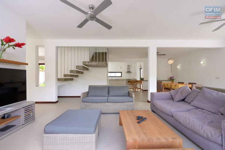 A LOUER , Villa 4 chambres – Trou aux Biches, a 3 min de la plage