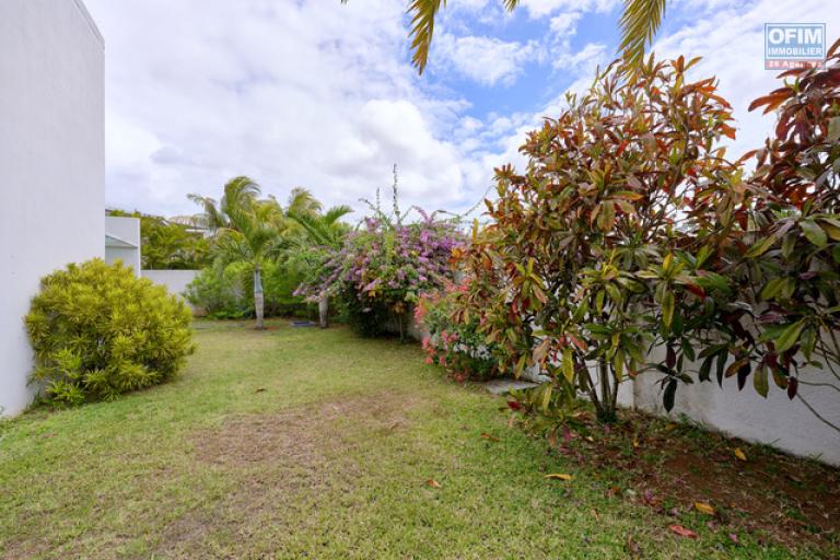 A LOUER , Villa 4 chambres – Trou aux Biches, a 3 min de la plage