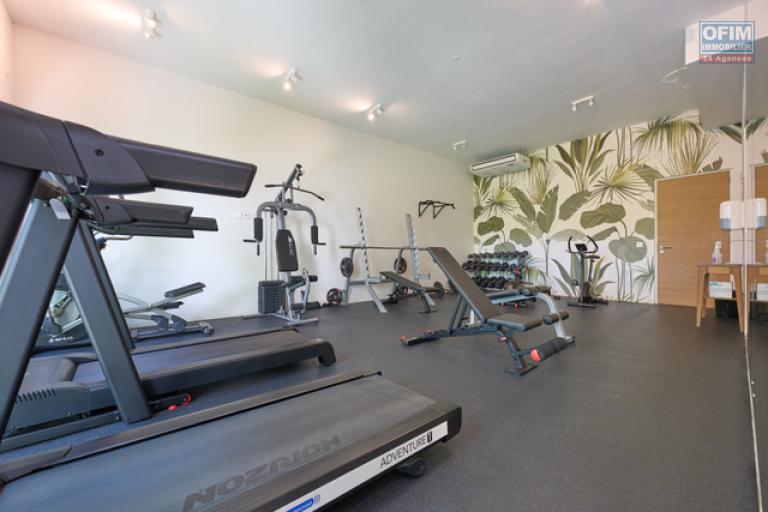 Accessible aux étrangers Appartement GRAND BAIE - PEREYBERE - POINTE AUX CANONNIERS – photo 11 sur 15