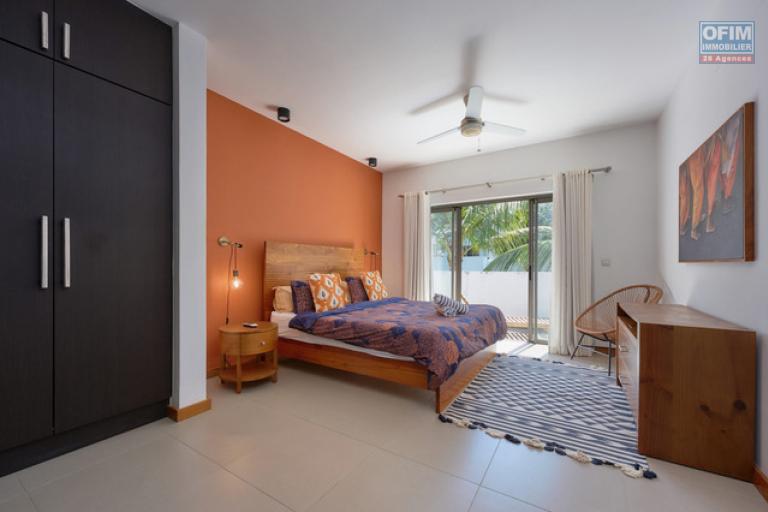 Accessible aux étrangers Appartement GRAND BAIE - PEREYBERE - POINTE AUX CANONNIERS – photo 11 sur 18 – Chambre