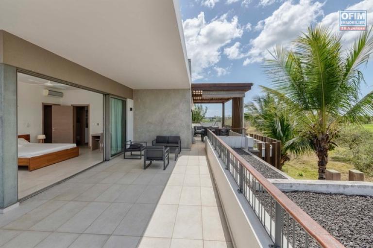 Accessible aux étrangers Appartement MONT CHOISY - TROU AUX BICHES – photo 2 sur 13 – Terrasse