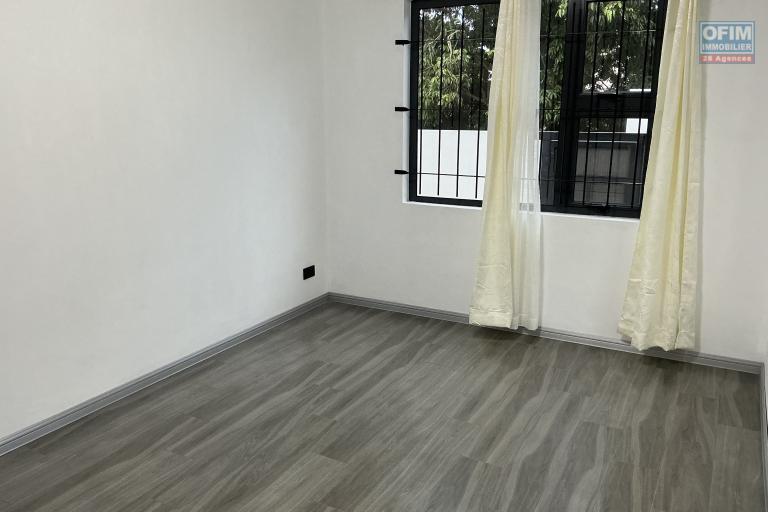 Location Maison / Villa GRAND GAUBE - CALODYNE – photo 5 sur 15 – Chambre