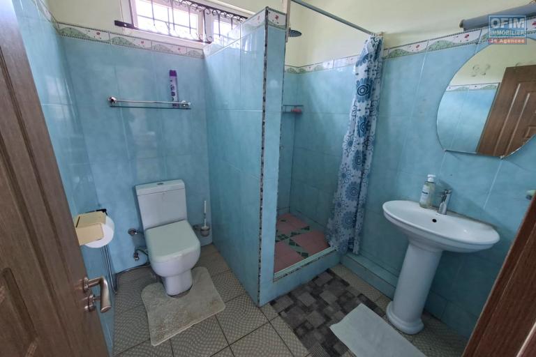 Location Maison / Villa FLIC EN FLAC - ALBION – photo 9 sur 12 – Salle d'eau
