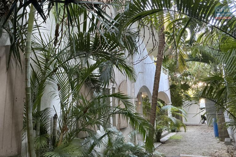 Vente Maison / Villa MONT CHOISY - TROU AUX BICHES – photo 15 sur 16 – Cour