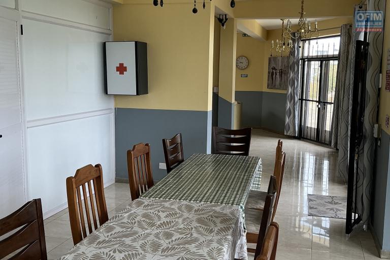 Location Maison / Villa GRAND BAIE - PEREYBERE - POINTE AUX CANONNIERS – photo 4 sur 19 – Salle à manger