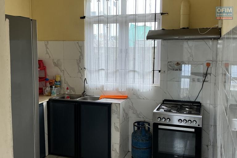 Location Maison / Villa GRAND BAIE - PEREYBERE - POINTE AUX CANONNIERS – photo 6 sur 19 – Cuisine équipée