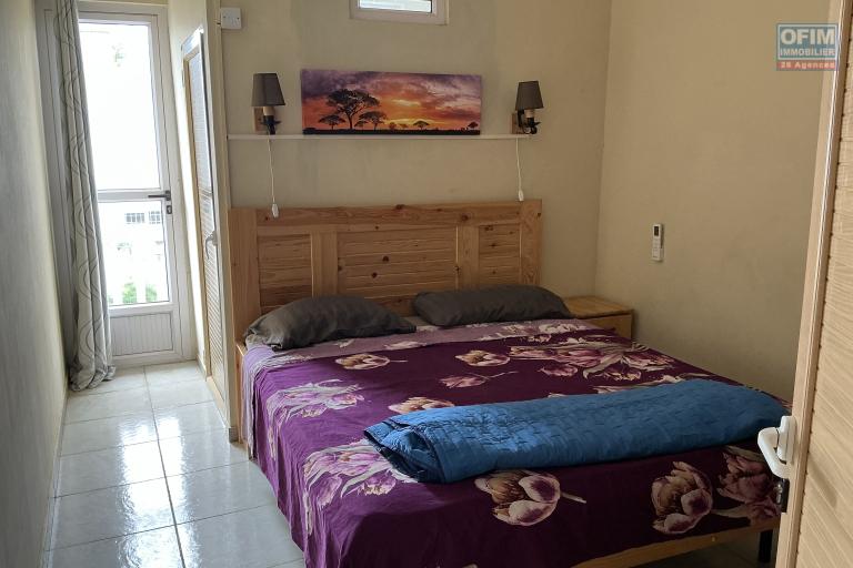 Location Maison / Villa GRAND BAIE - PEREYBERE - POINTE AUX CANONNIERS – photo 8 sur 19 – Chambre