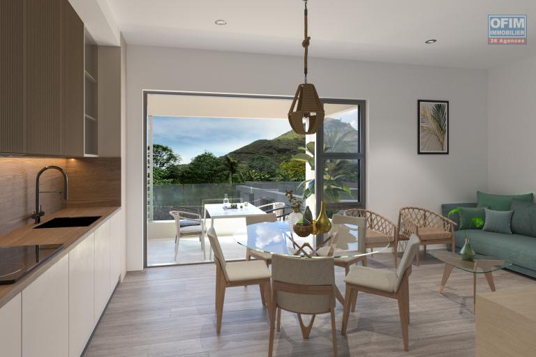 Accessible aux étrangers Appartement TAMARIN - RIVIERE NOIRE - MORNE – photo 3 sur 4 – Salle à manger avec vue mer