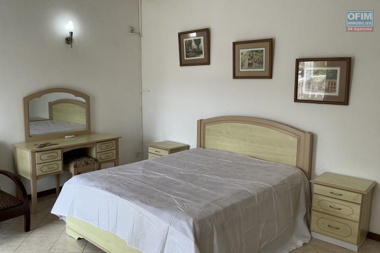Location Maison / Villa GRAND BAIE - PEREYBERE - POINTE AUX CANONNIERS – photo 8 sur 16 – Chambre
