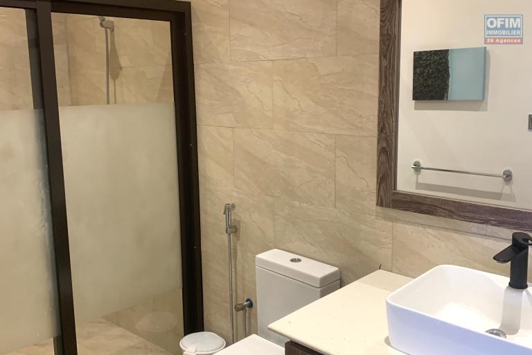 Location Maison / Villa FLIC EN FLAC - ALBION – photo 7 sur 10 – Salle d'eau