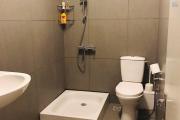 A vendre un appartement de type F3/4 avec une piscine commune dans une résidence bien entretenue à Pereybère.